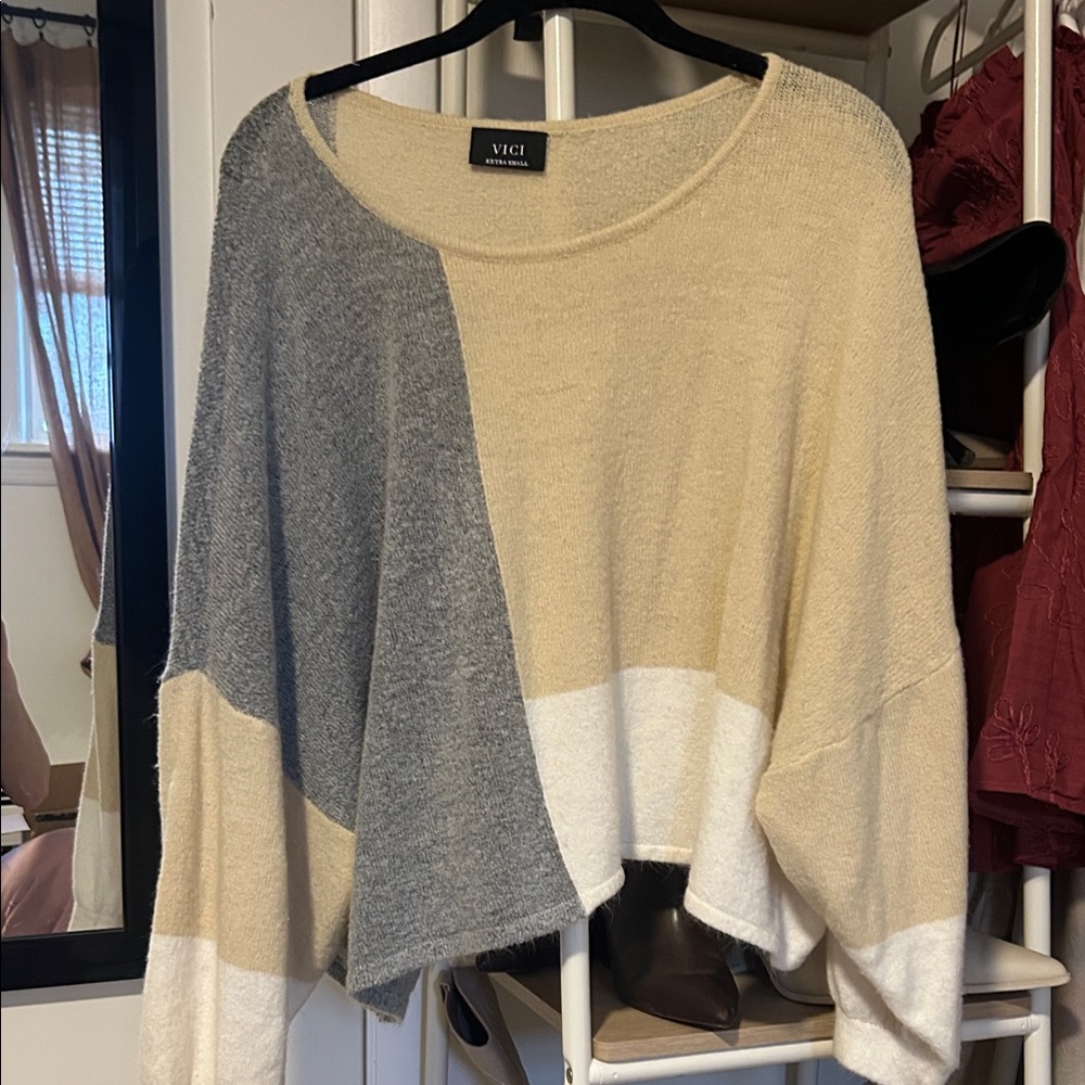 Vici Women's Tri-Tone Sweater - Gray, Cream, White